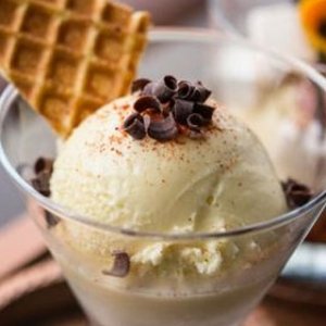 Cocktail Creamery – Because Ice Cream Is Better With Booze In It…!